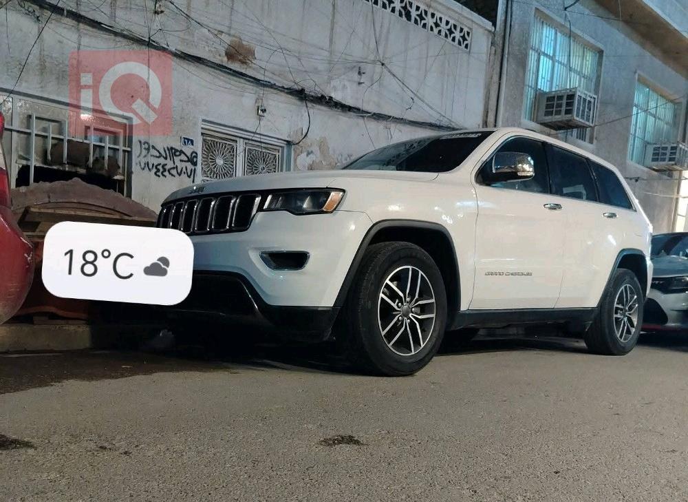 جيب جراند شيروكي